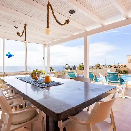 Casa Almendra - Private Pool - Ocean View - Bbq - Garden - Terrace - Free Wifi - Child & Pet-friendly - 4 Bedrooms - 8 People Casa de Férias