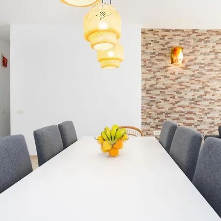 Casa Almendra - Private Pool - Ocean View - Bbq - Garden - Terrace - Free Wifi - Child & Pet-friendly - 4 Bedrooms - 8 People Casa de Férias *